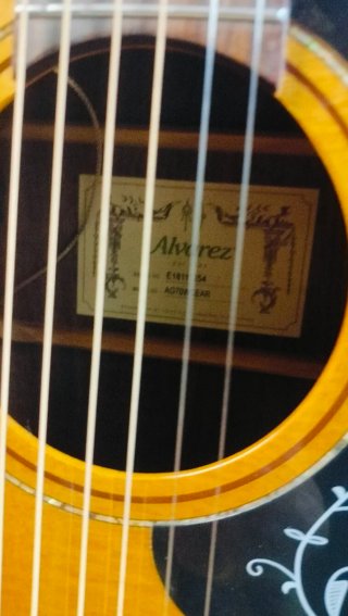 Guitarra Alvarez AG70W Electroacústica