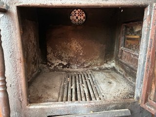 Estufa de Leña Hierro Fundido Puerta Cristal
