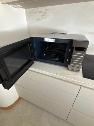 Microondas Grill Samsung GE87M-X