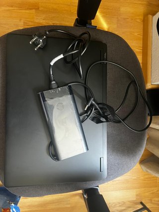 HP OMEN 17 Ryzen 9 RTX 4060 32GB 2TB