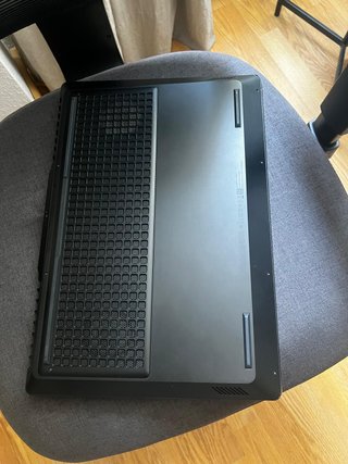 HP OMEN 17 Ryzen 9 RTX 4060 32GB 2TB