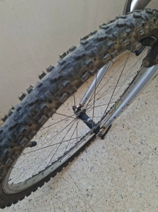 Bicicleta de montaña CONOR mujer