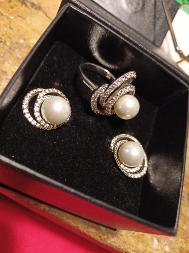 Conjunto  Anillo y Pendientes Plata ley y perla ce
