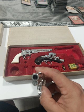 Set Pistolas Juguete Antiguas otlaw