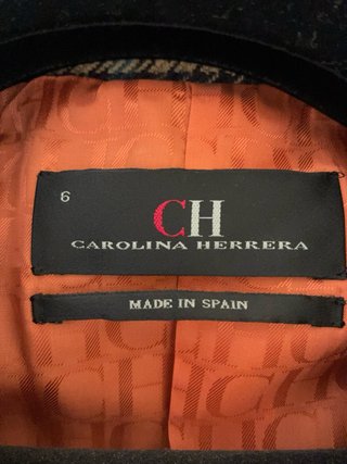 Chaqueta Carolina Herrera cuadros marrón. Talla 6