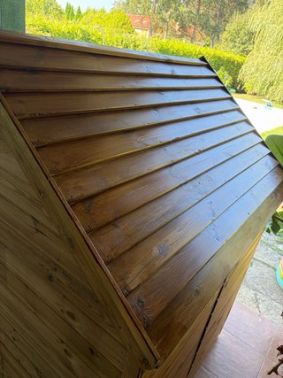 Caseta de madera infantil