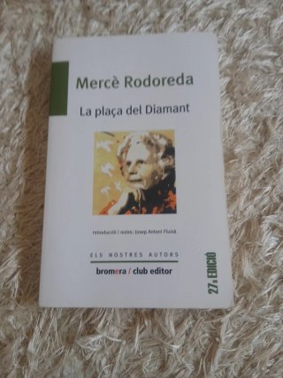 Libro,  la plaça del diamant