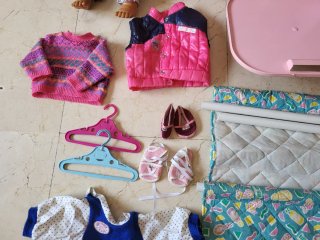 Lote de accesorios y muñeco Baby Fever