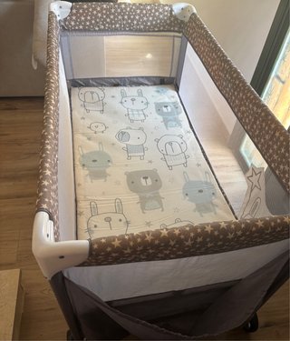 Cuna de viaje para bebé