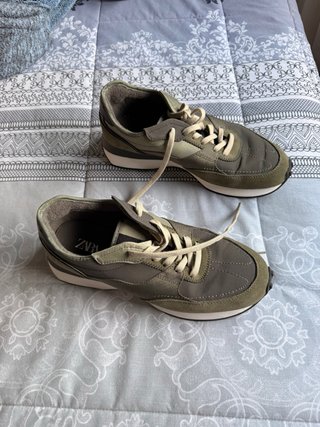 Zapatillas Zara Talla 42 Verde Oliva