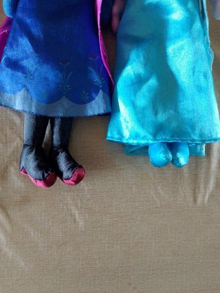 Muñecas Frozen Anna y Elsa