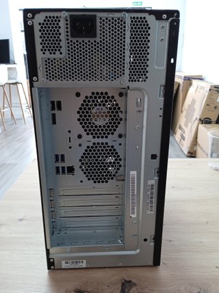 Servidor Fujitsu TX1310 M3 2TB