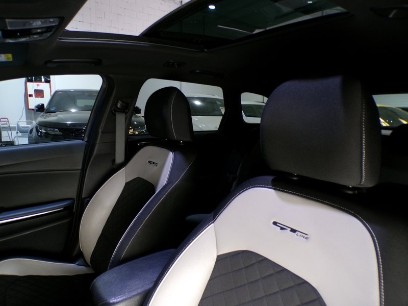 Kia cee'd 2021, foto 21