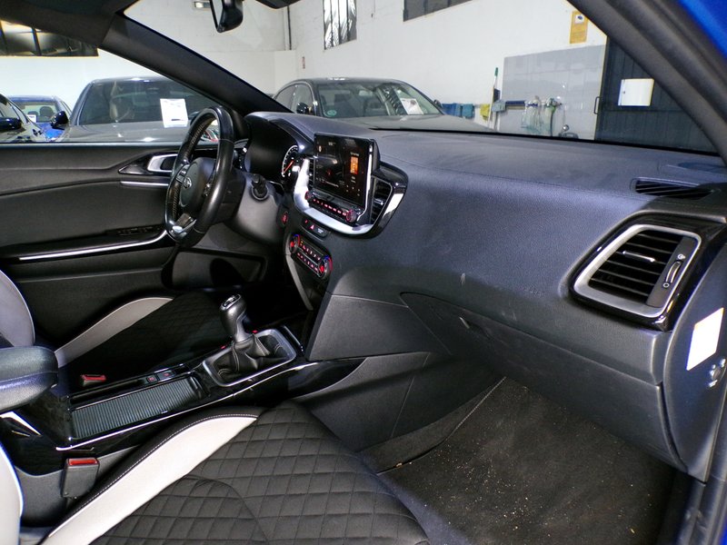 Kia cee'd 2021, foto 17