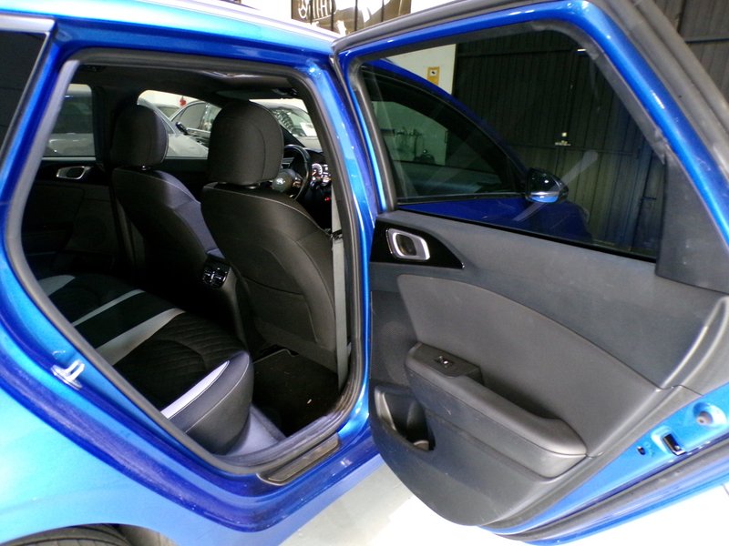 Kia cee'd 2021, foto 13