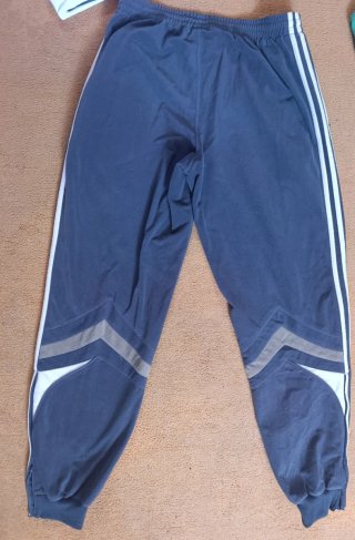 Lote Ropa Chico XL y una prenda XXL