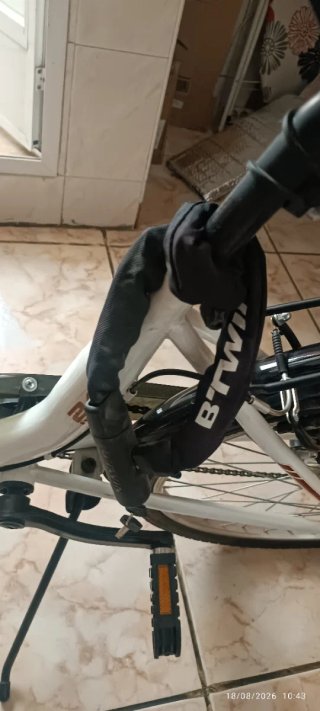 Bicicleta de paseo blanca