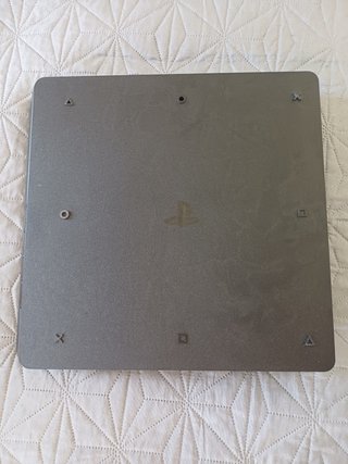 PS4 (PlayStation 4) + FIFA 22 + 1 controller + Cuffie