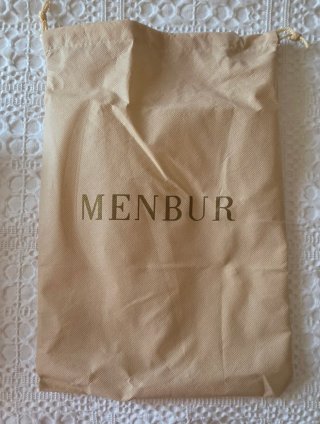 Bolso de fiesta Menbur negro con pedrería