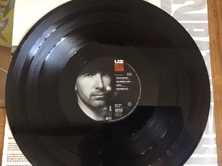 Vinilo de U2, Rattle and Hum, gatefold Doble disco