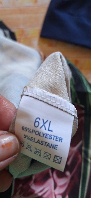 Abito estivo floreale taglia 6 xl