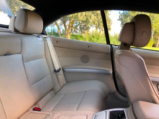 BMW Serie 3 2009 Techo practicable rígido.