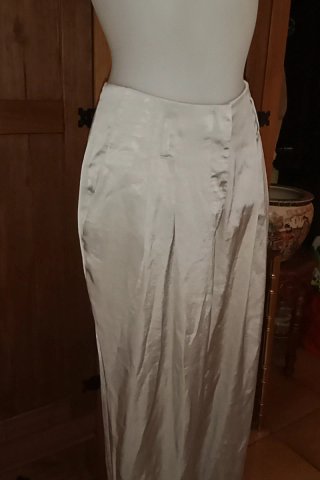 Luisa Cerano Pantalón Pinzas Beige