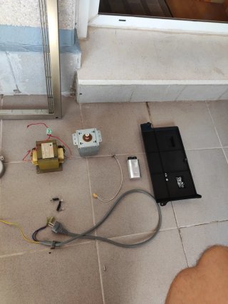 Despiece Microondas LG MC8284NS