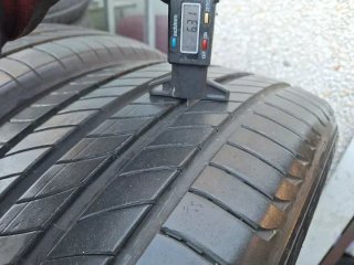 235 45 R19 99w Michelin - 2 neumáticos +80%
