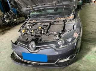 Juego 403007092r renault megane iii 1.6 bose 60352