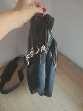 Bolso bandolera piel Guy Laroche negro