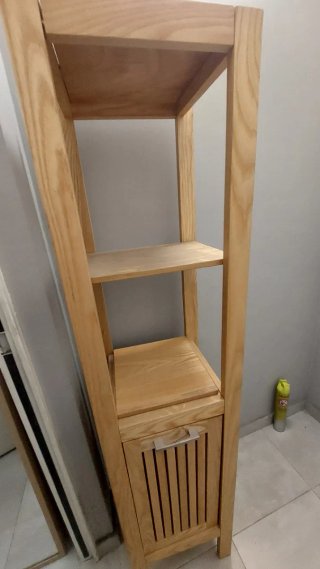 Mueble de baño de madera