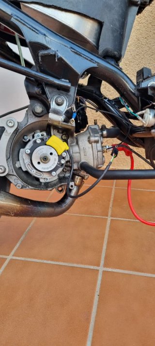 Scooter de circuito (Yamaha aerox)