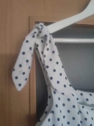 FAVORECEDOR Vestido de topos veraniego