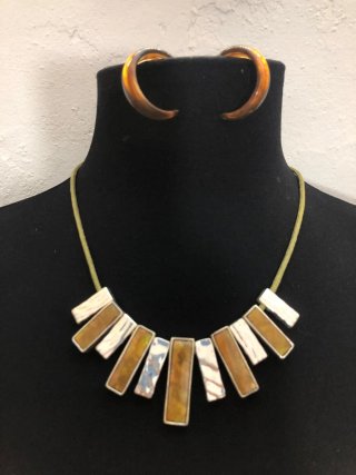 Collar Neo con colgantes rectangulares