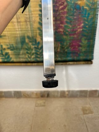4 Gambe pieghevoli ed estensibili