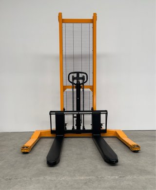 Transpaleta 2000 Kg Nueva