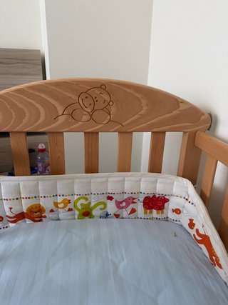 Cuna de bebé madera como nueva