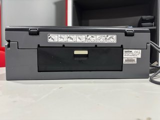 Impresora y escáner Brother DCP-J125