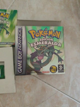 Pokémon Esmeralda Game Boy Advance