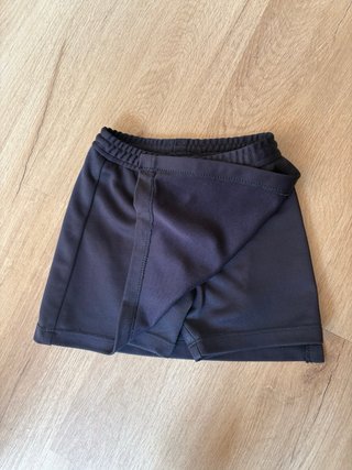 Falda pantalón Agora negra talla 5-6
