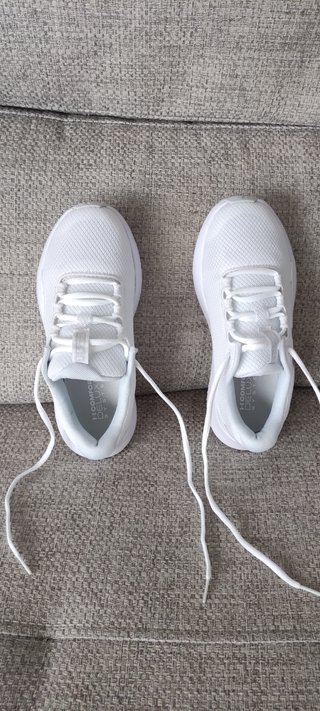 Zapatillas Under Armour Surge 4 Blancas