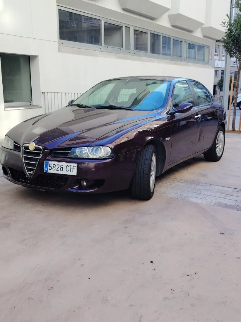 Alfa Romeo 156 2004 - foto 1
