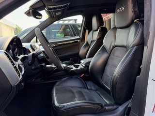 Porsche Cayenne GTS