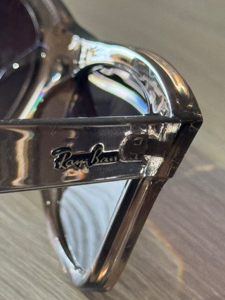 Gafas Ray-Ban Montura Marrón con Pañuelo y Caja