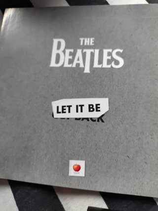 CD doble The Beatles Let It Be