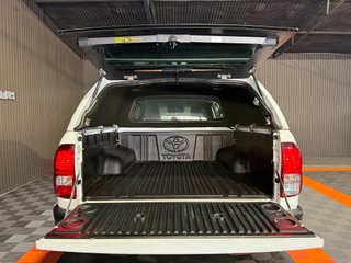 TOYOTA HILUX DOBLE CABINA 2.4 D-4D GX 150 CV 6VEL