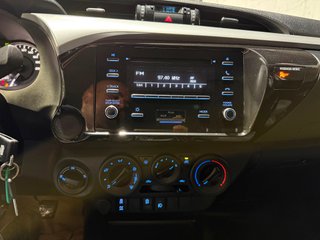 TOYOTA HILUX DOBLE CABINA 2.4 D-4D GX 150 CV 6VEL
