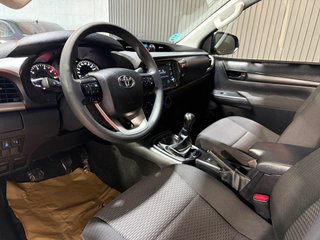 TOYOTA HILUX DOBLE CABINA 2.4 D-4D GX 150 CV 6VEL