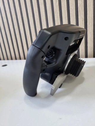 VOLANTE THRUSTMASTER SF1000 + LEVAS T-CHRONO